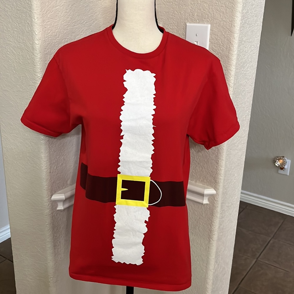 Delta Pro Weight red Santa t-shirt Size M